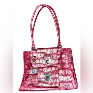 Vintage y2k Dooney & Bourke pink alligator skin leather shoulder bag with key!
